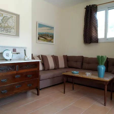 Apartament Forest Kato Almiri
